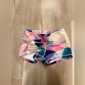 FLEO Geo Shorts